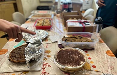 Thanksgiving Bake Off 2022 photo 3
